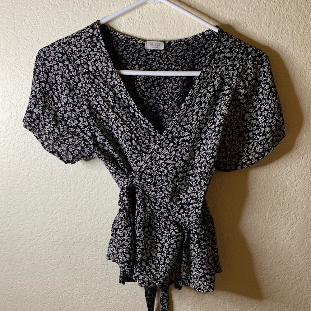 Brandy Melville Black and White Floral Wrap Top